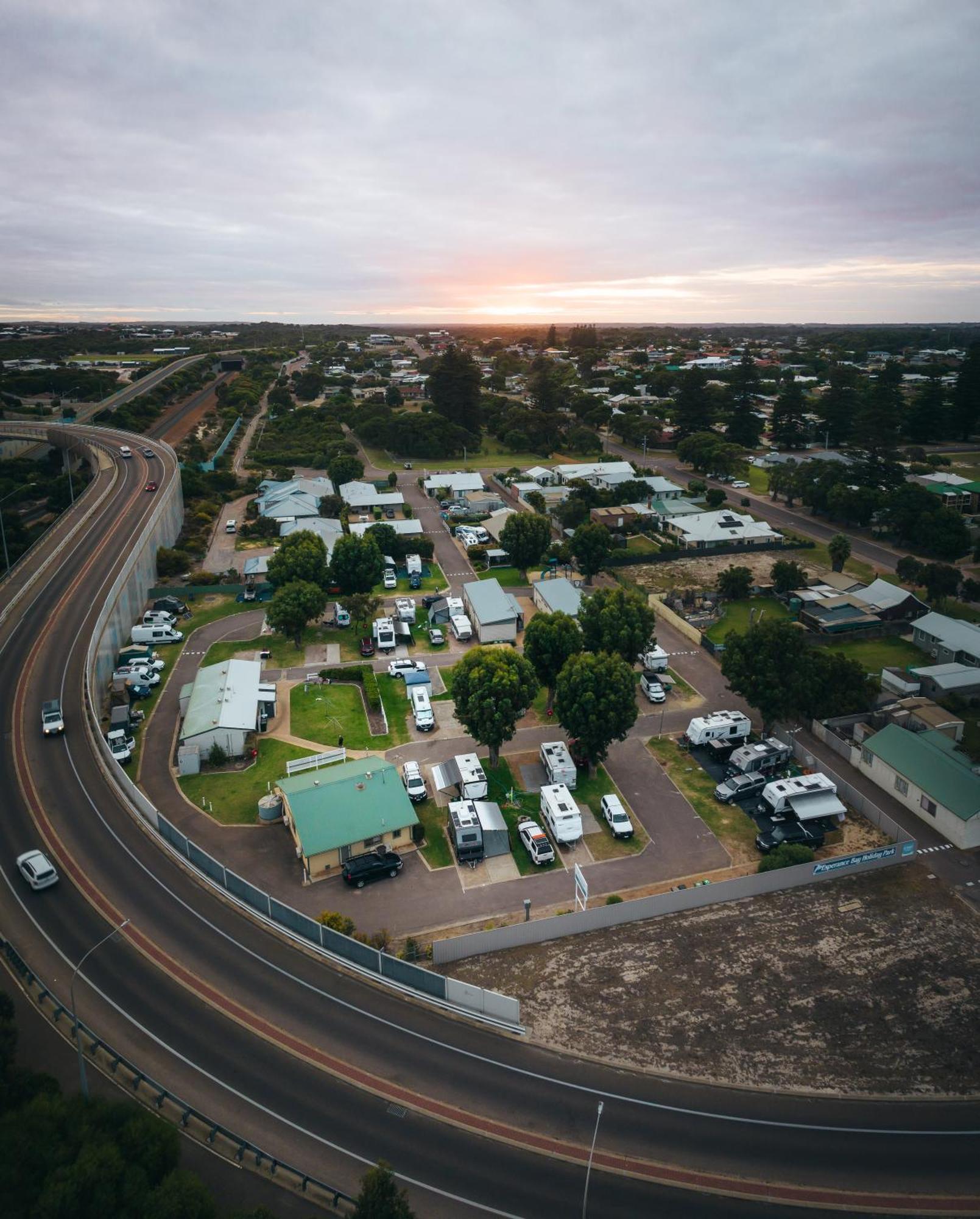 Esperance Bay Holiday Park ภายนอก รูปภาพ